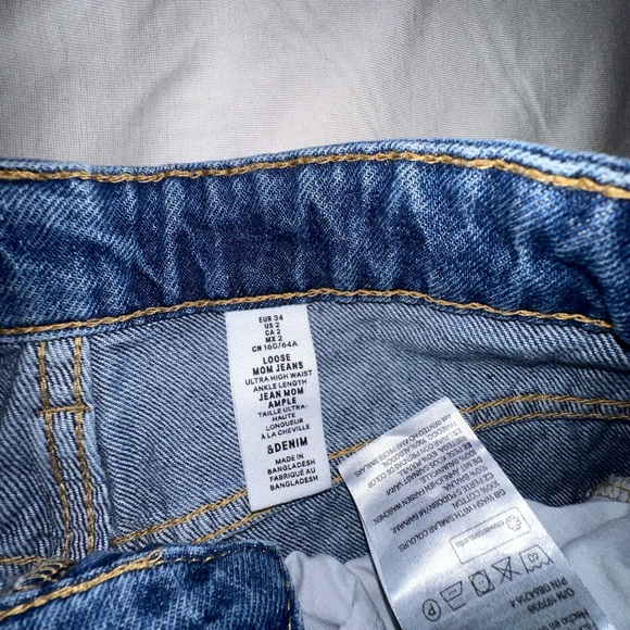 COPY - ULTRAHIGH WAIST ANKLE LENGTH MOM JEANS - Picture 4 of 4